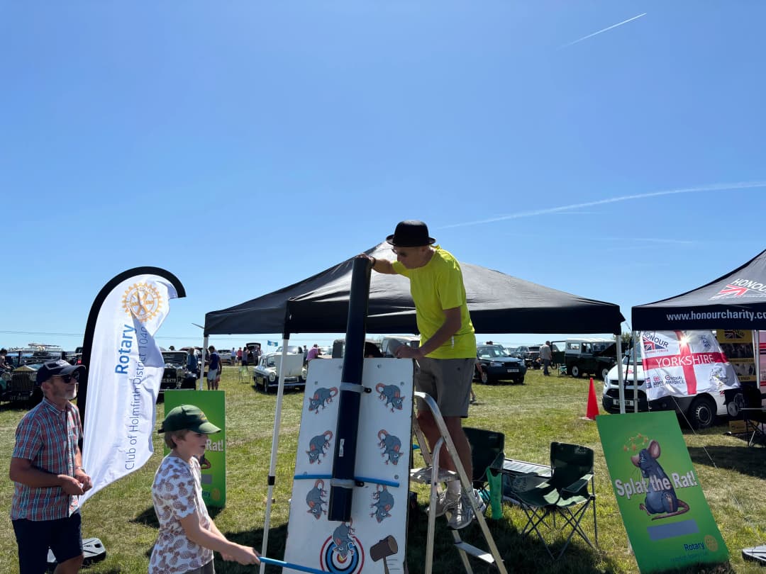 Our splat the rat stand